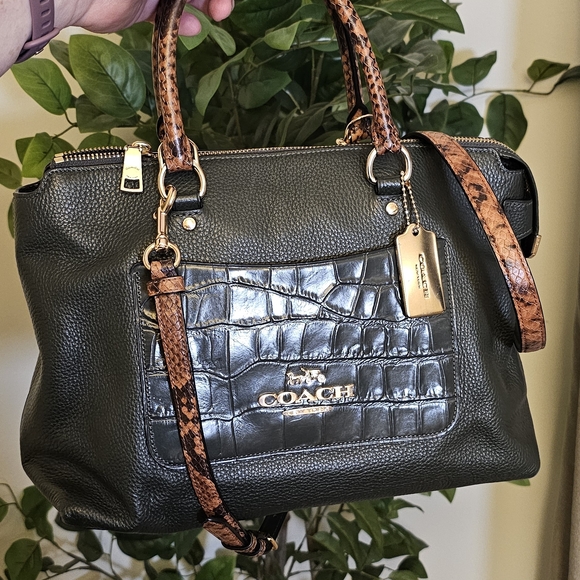 Coach Emma Green Leather Satchel with Crossbody Strap - Picture 8 of 8